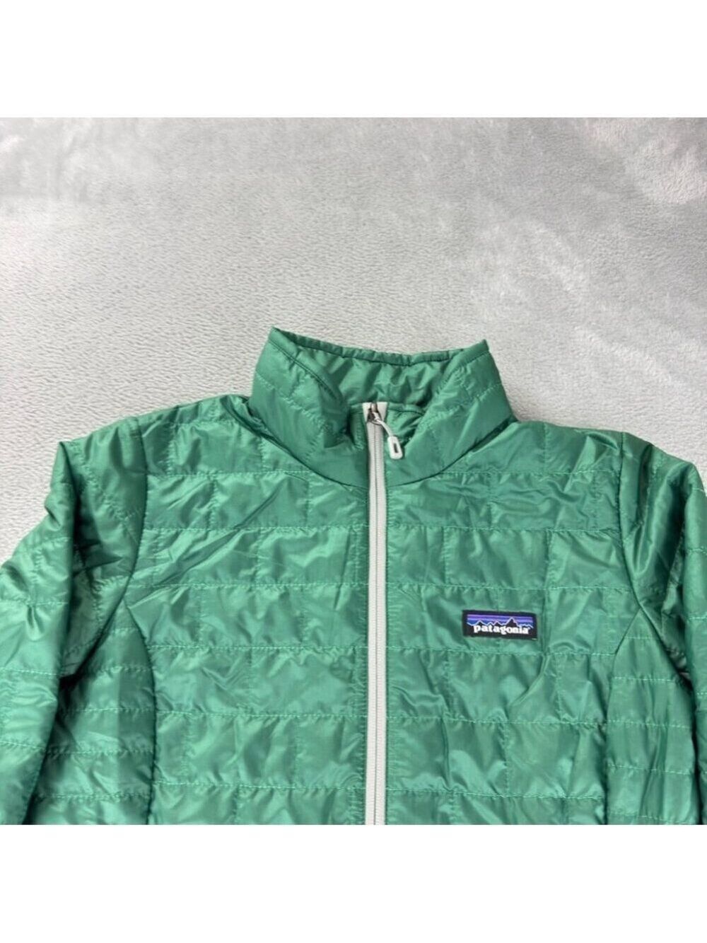Patagonia NWT Women's Size Small Nano Puff Insulated Jacket 84217 Style Number - Picture 4 of 14